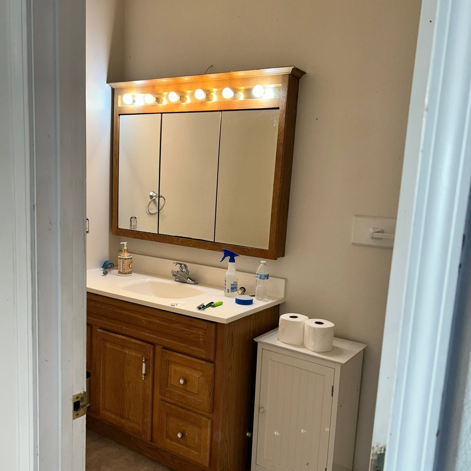 Main bathroom, before